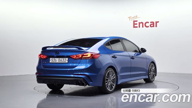 Hyundai AVANTE из Кореи Encar