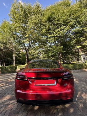 Tesla Model S Plaid — пробег 48 000 км — фото 4 из 5