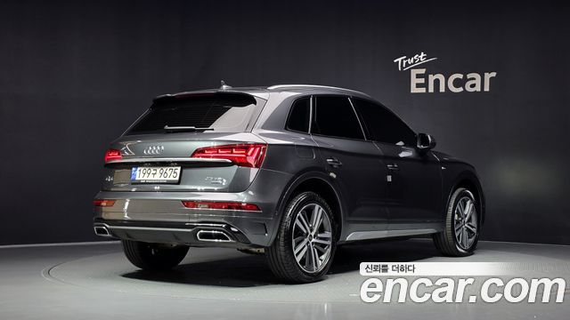 Audi Q5 40 TDI Quattro Premium — пробег 33 709 км — фото 2 из 5