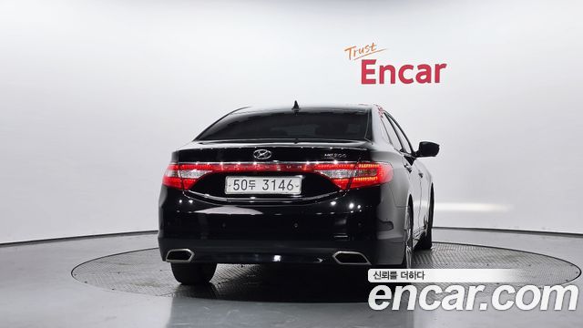 Hyundai Grandeur HG300 Exclusive Special — пробег 209 754 км — фото 4 из 5