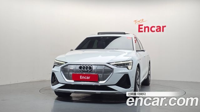 Audi e-tron из Кореи Encar