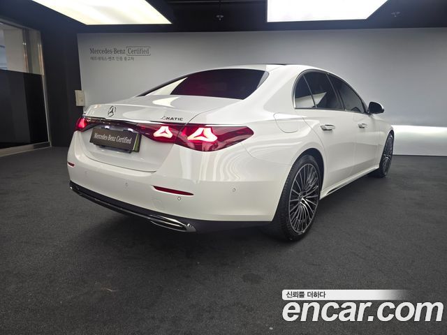 Mercedes-Benz E-Class из Кореи Encar
