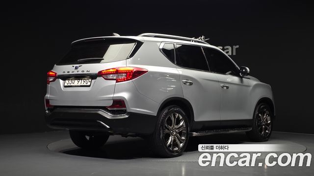 Ssangyong Rexton из Кореи Encar