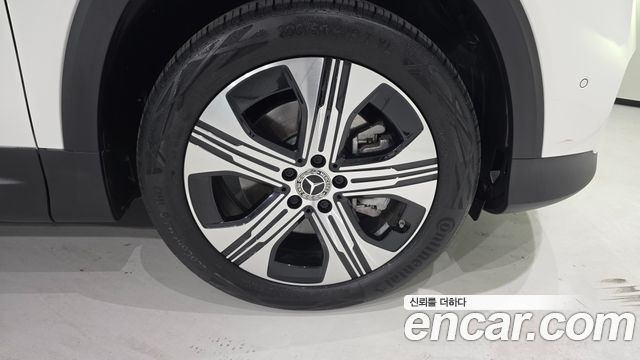 Mercedes-Benz EQB из Кореи Encar