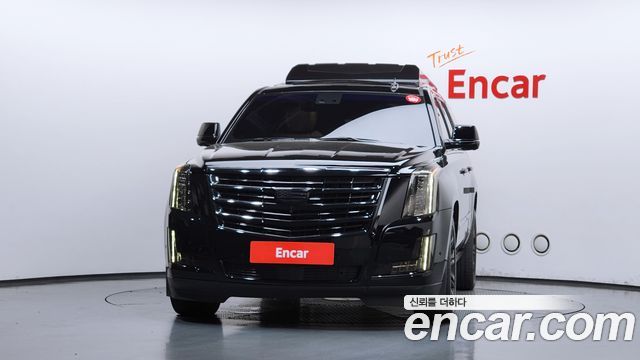 Cadillac Escalade 6.2 ESV 4th — пробег 74 680 км — фото 3 из 5