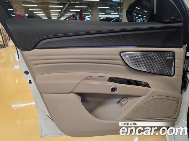 Maserati Grecale из Кореи Encar