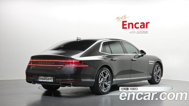 Genesis G90 Gasoline 3.5 Turbo AWD — пробег 26 018 км — фото 2 из 5