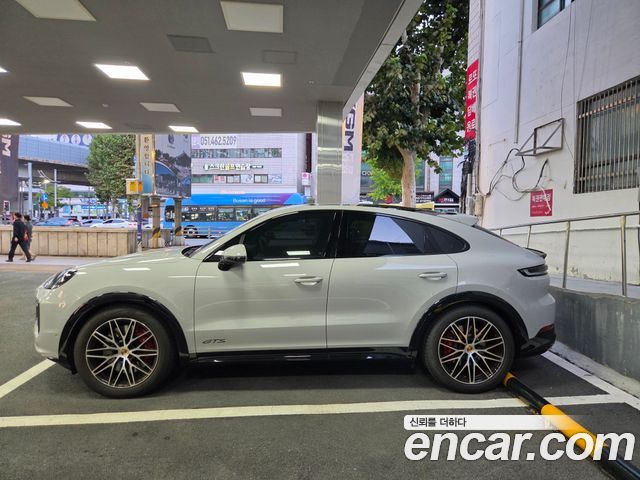 Porsche Cayenne 4.0 GTS Coupe — пробег 5 500 км — фото 5 из 5