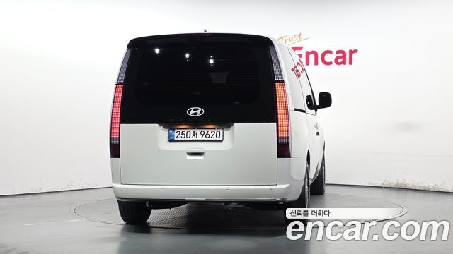 Hyundai Staria из Кореи Encar
