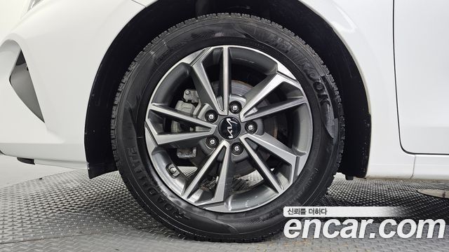 Kia K3 из Кореи Encar