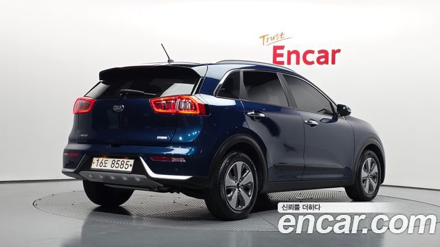 Kia Niro из Кореи Encar