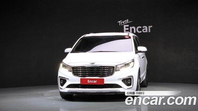 Kia Carnival из Кореи Encar