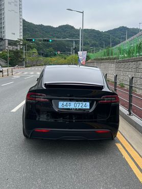 Tesla Model X AWD — пробег 13 200 км — фото 2 из 4