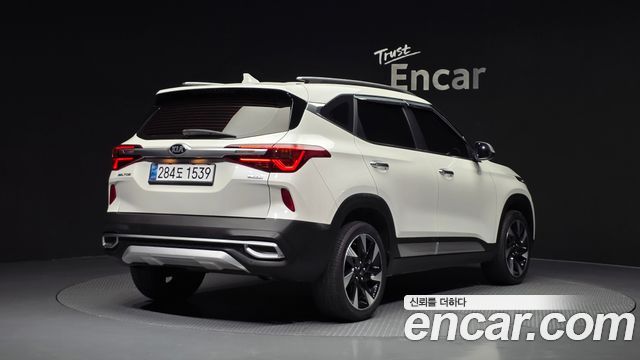 Kia Seltos из Кореи Encar