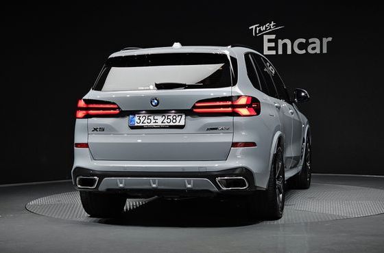 BMW X5 xDrive 30d M Sport — пробег 5 622 км — фото 4 из 5