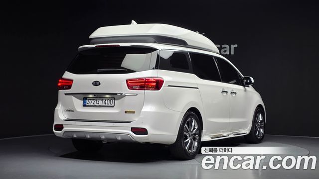 Kia Carnival 7-Seater Hi-Limousine President — пробег 204 507 км — фото 2 из 5