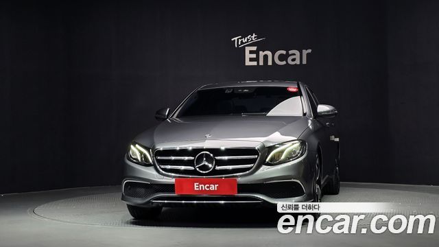 Mercedes-Benz E-Class из Кореи Encar