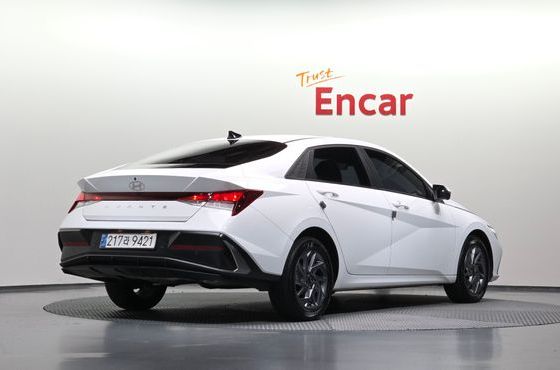 Hyundai AVANTE 1.6 Modern — пробег 9 342 км — фото 2 из 5