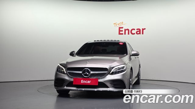 Mercedes-Benz C-Class C220 d 4MATIC AMG Line — пробег 67 368 км — фото 3 из 5