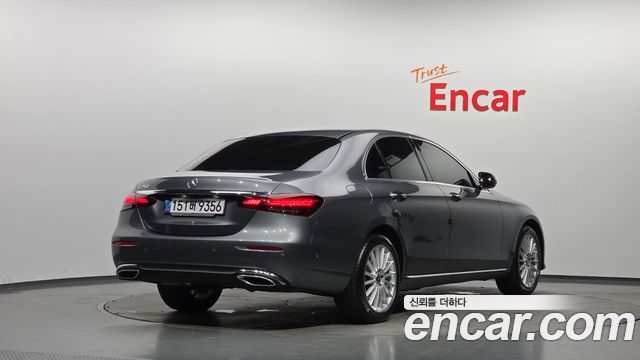 Mercedes-Benz E-Class из Кореи Encar