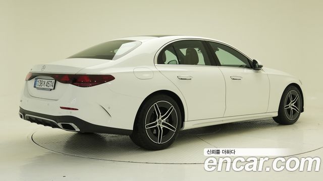 Mercedes-Benz E-Class из Кореи Encar