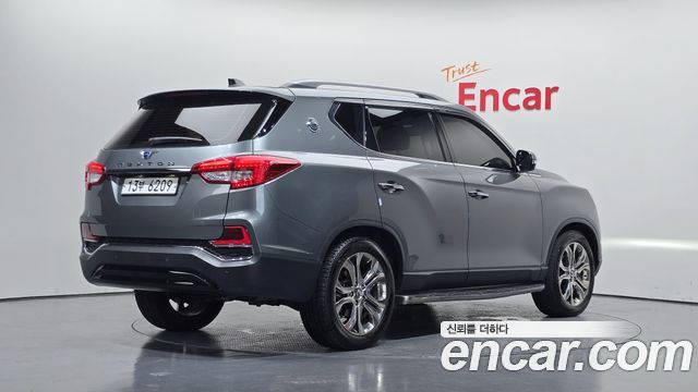 Ssangyong Rexton из Кореи Encar