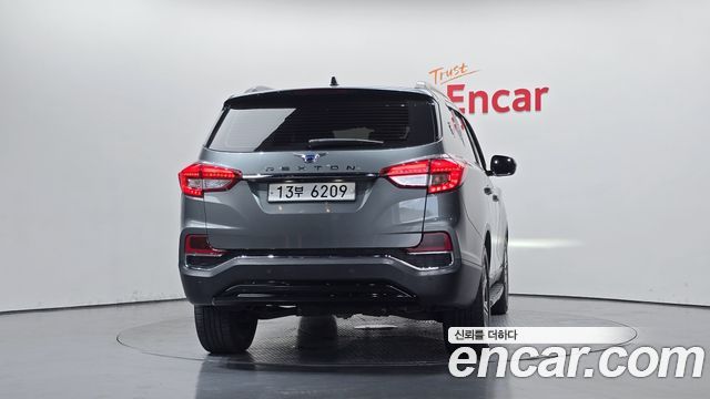 Ssangyong Rexton из Кореи Encar