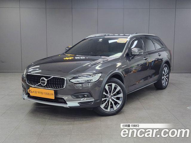Volvo V90 B5 Ultimate AWD — пробег 91 535 км — фото 1 из 5