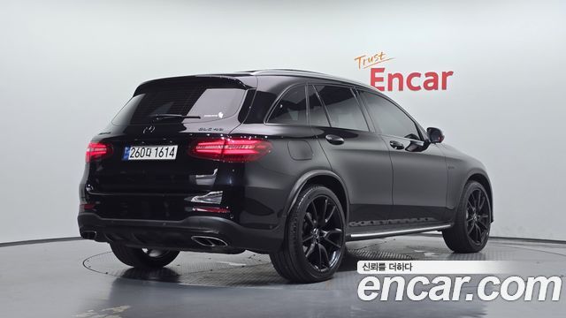 Mercedes-Benz GLC-Class AMG GLC43 4MATIC — пробег 132 057 км — фото 2 из 5