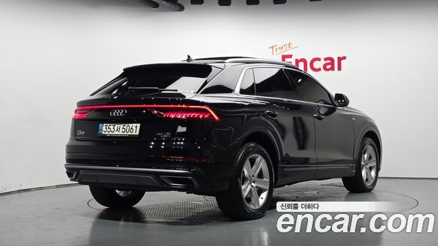 Audi Q8 из Кореи Encar