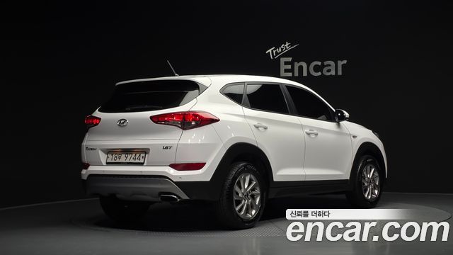 Hyundai Tucson Gasoline 1.6 turbo 2WD Style — пробег 179 020 км — фото 2 из 5