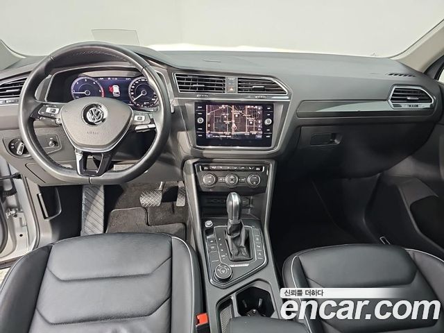 Volkswagen Tiguan 2.0 TDI 4Motion Prestige — пробег 137 970 км — фото 5 из 5