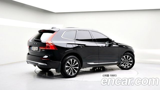 Volvo XC60 B5 Ultimate Bright — пробег 95 940 км — фото 4 из 5