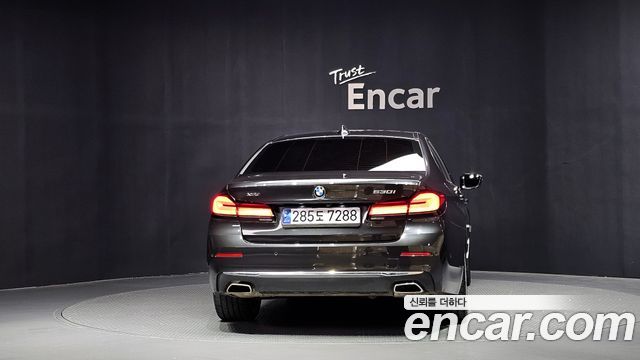 BMW 5-Series 530i xDrive Luxury — пробег 110 668 км — фото 4 из 5