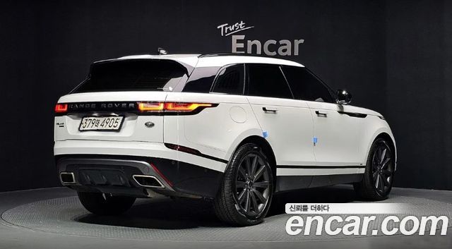 Land Rover Range Rover Velar 3.0 D300 R-Dynamic HSE — пробег 166 624 км — фото 2 из 5