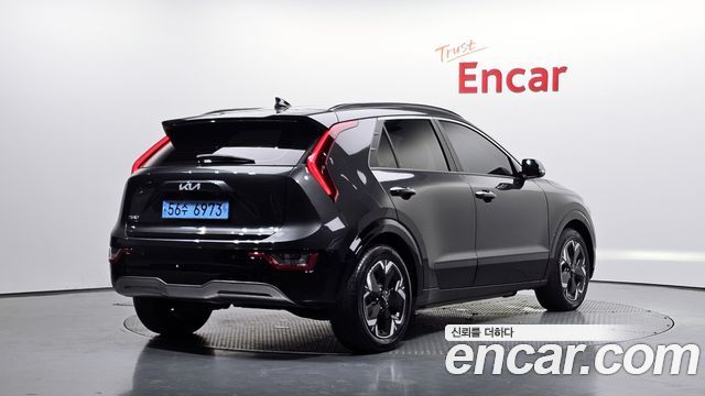 Kia Niro Earth — пробег 86 197 км — фото 2 из 5