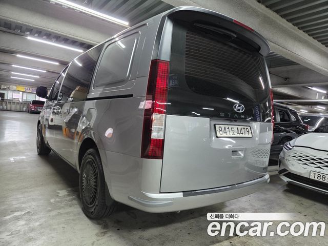 Hyundai Staria из Кореи Encar
