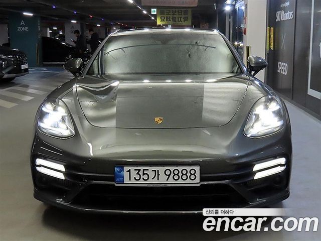 Porsche Panamera 2.9 AWD Platinum Edition — пробег 79 000 км — фото 2 из 5