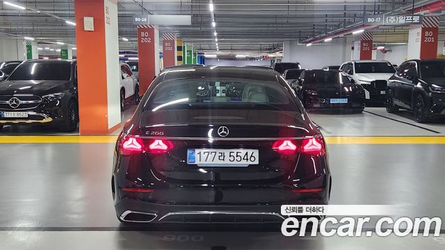 Mercedes-Benz E-Class из Кореи Encar