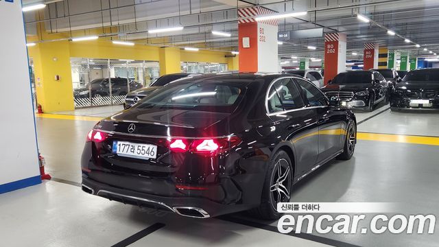 Mercedes-Benz E-Class из Кореи Encar