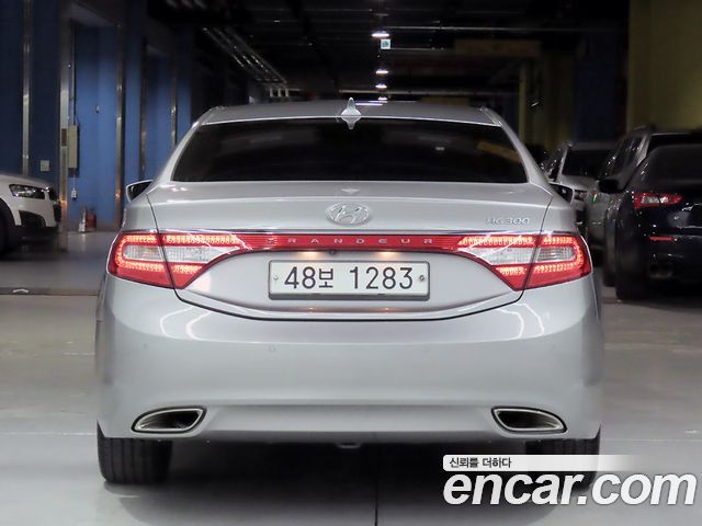 Hyundai Grandeur LPG HG300 Premium — пробег 206 683 км — фото 3 из 5
