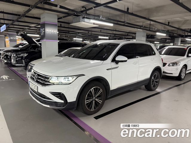 Volkswagen Tiguan 2.0 TDI 4-Motion Premium — пробег 109 170 км — фото 2 из 5