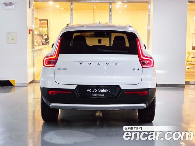 Volvo XC40 из Кореи Encar