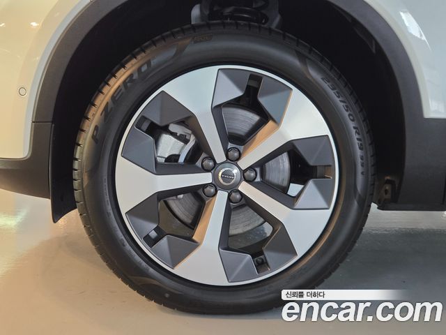 Volvo XC40 из Кореи Encar