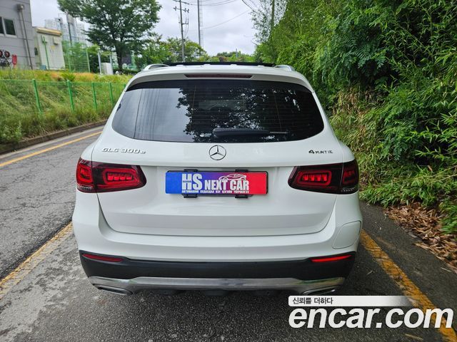 Mercedes-Benz GLC-Class GLC300e 4MATIC — пробег 105 500 км — фото 4 из 5