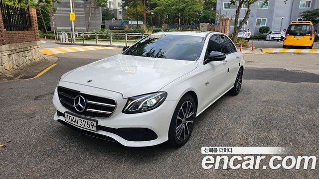 Mercedes-Benz E-Class из Кореи Encar