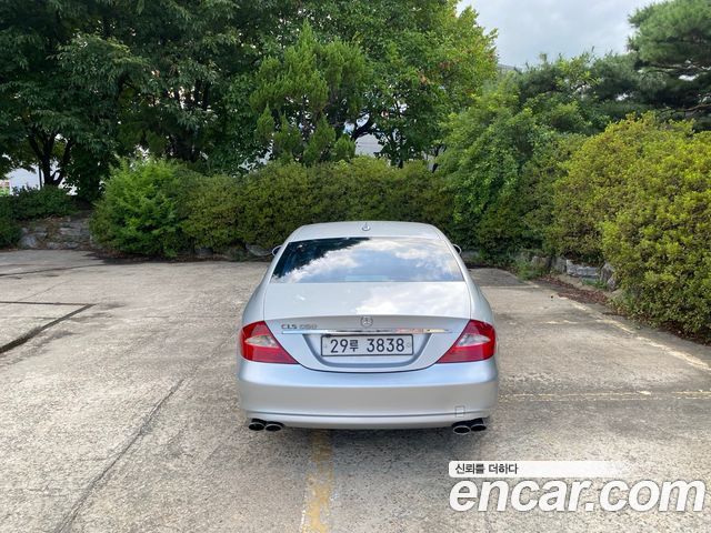 Mercedes-Benz CLS-Class CLS550 — пробег 138 000 км — фото 4 из 5