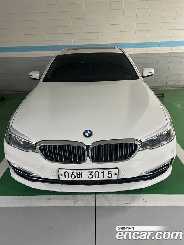 BMW 5-Series 530i Luxury Plus — пробег 149 000 км — фото 1 из 5