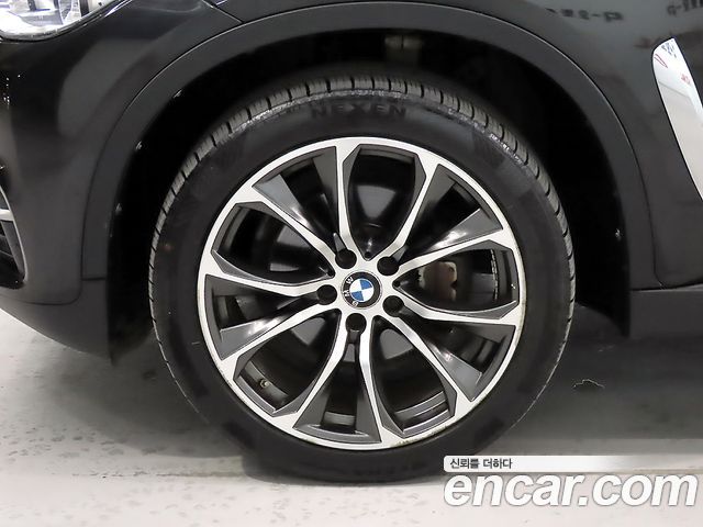 BMW X6 xDrive 30d — пробег 182 122 км — фото 5 из 5