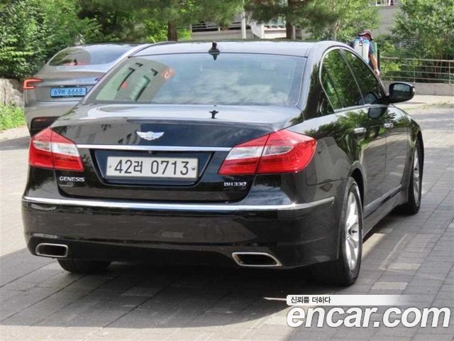 Hyundai Genesis из Кореи Encar